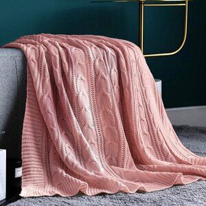 Pink Cozy Knit Cable Knit Weave Pattern Decorative Bed Warm Accent Couch Blanket
